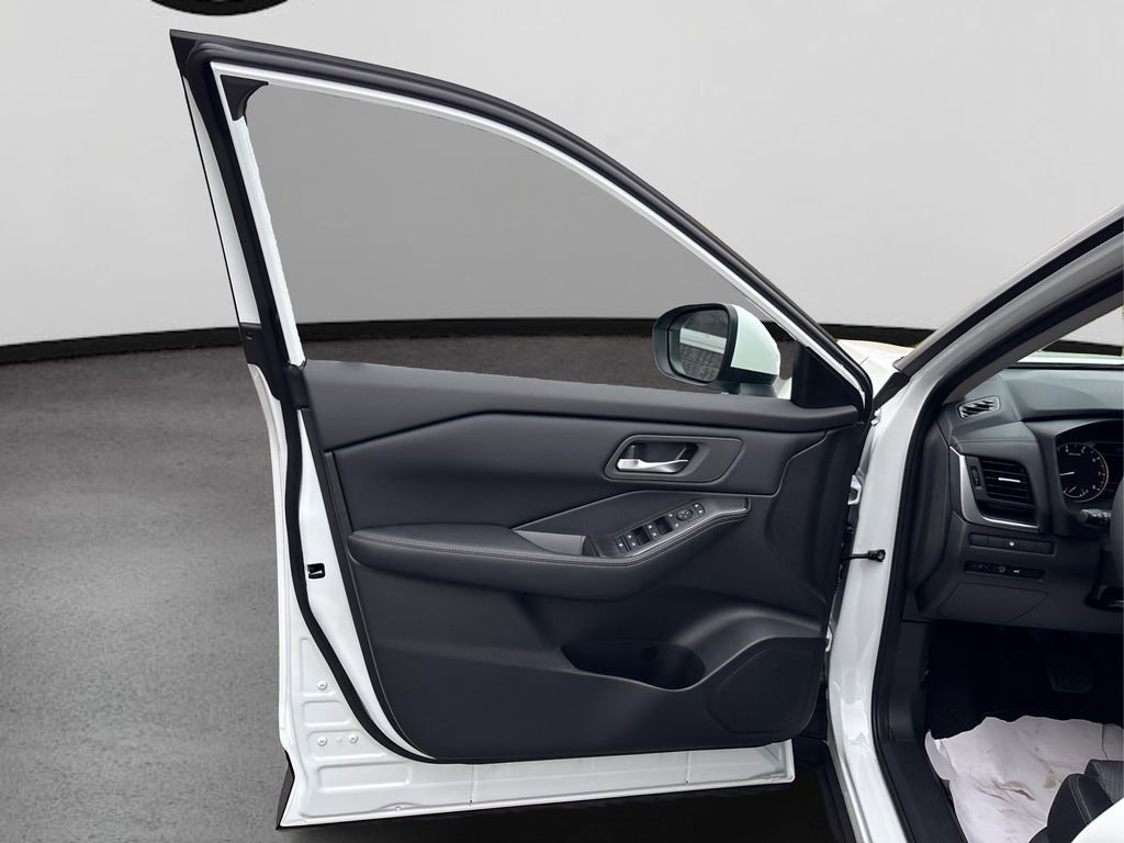 New 2026 Nissan Rogue SV image 13