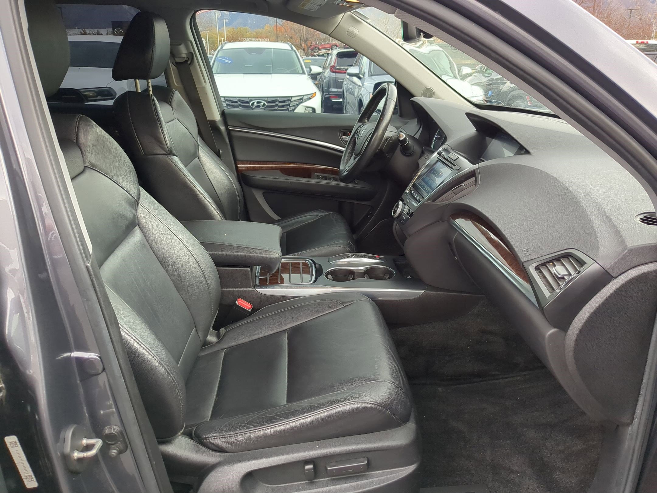 Used 2018 Acura MDX FWD image 35