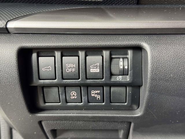 Used 2023 Subaru Forester Premium AWD/4WD image 19