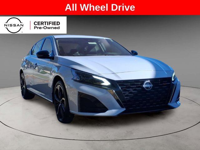 Certified 2025 Nissan Altima 2.5 SR AWD/4WD image 4