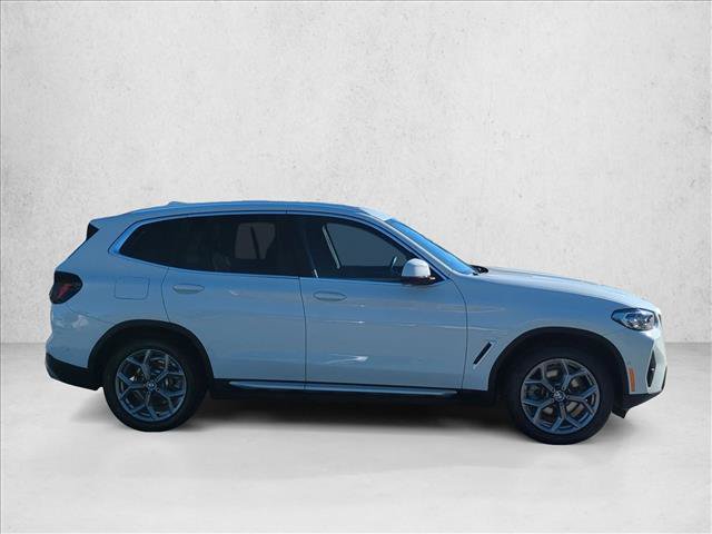 Used 2023 BMW X3 xDrive30i w/ Convenience Package w/ZPA AWD/4WD image 4