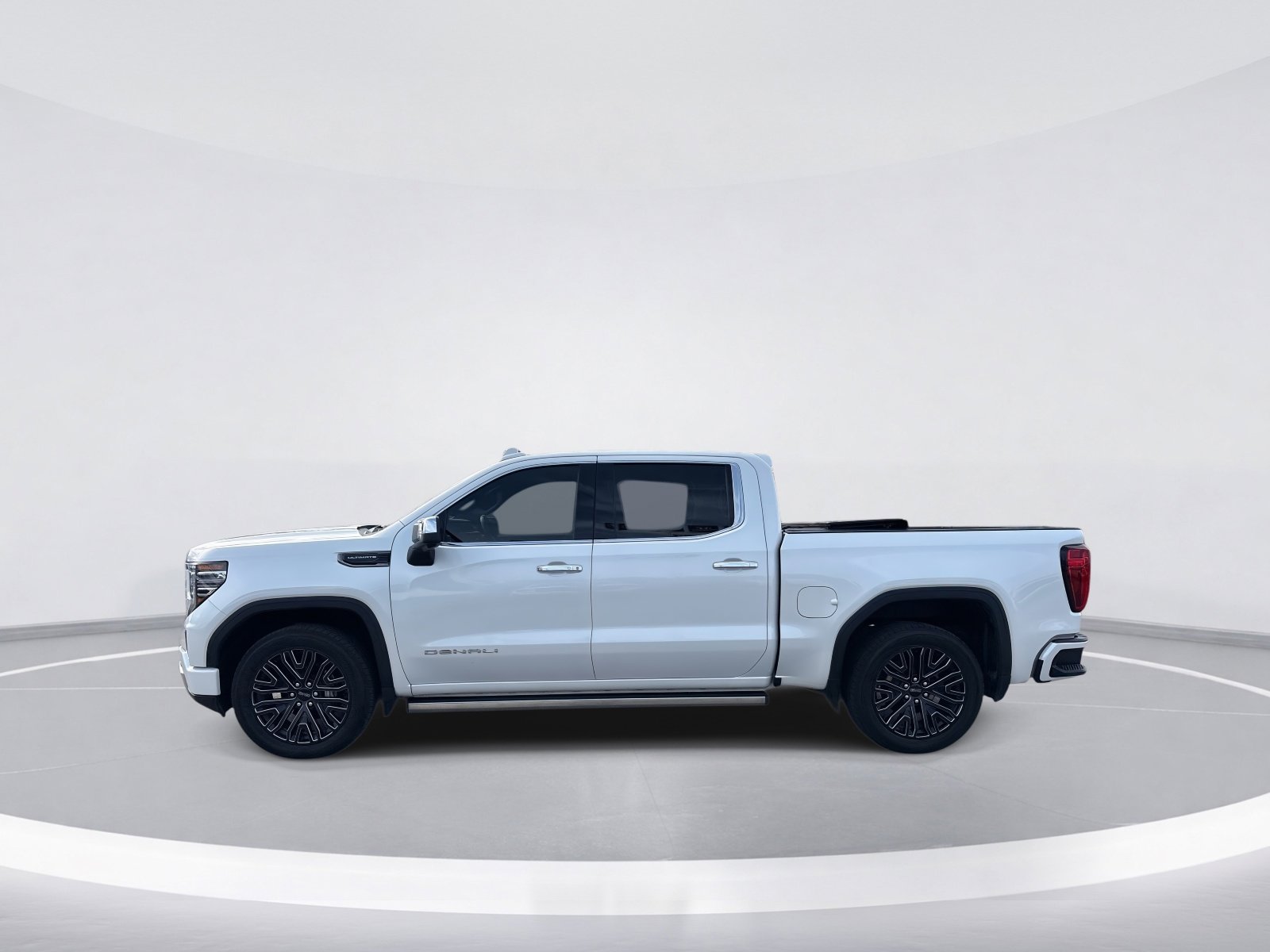 Certified 2022 GMC Sierra 1500 Denali Ultimate image 5