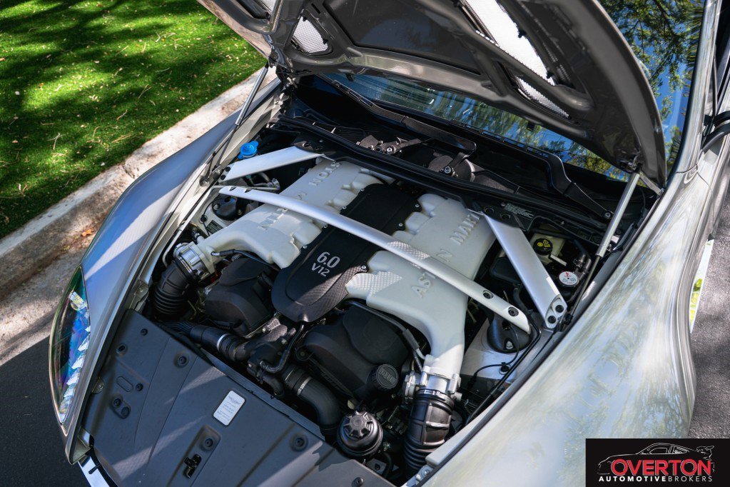 Used 2017 Aston Martin V12 Vantage S image 43