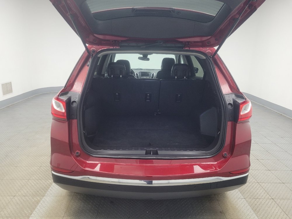 Used 2019 Chevrolet Equinox LT w/ LPO, Cargo Package FWD image 29