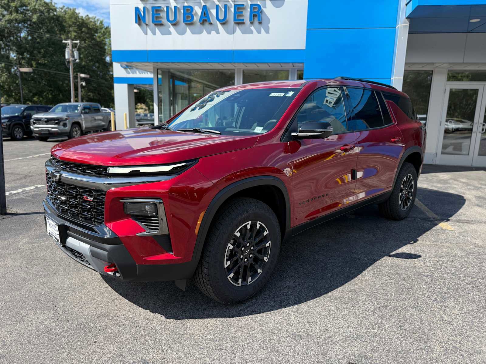 New 2026 Chevrolet Traverse Z71 w/ Driver Confidence Package image 1