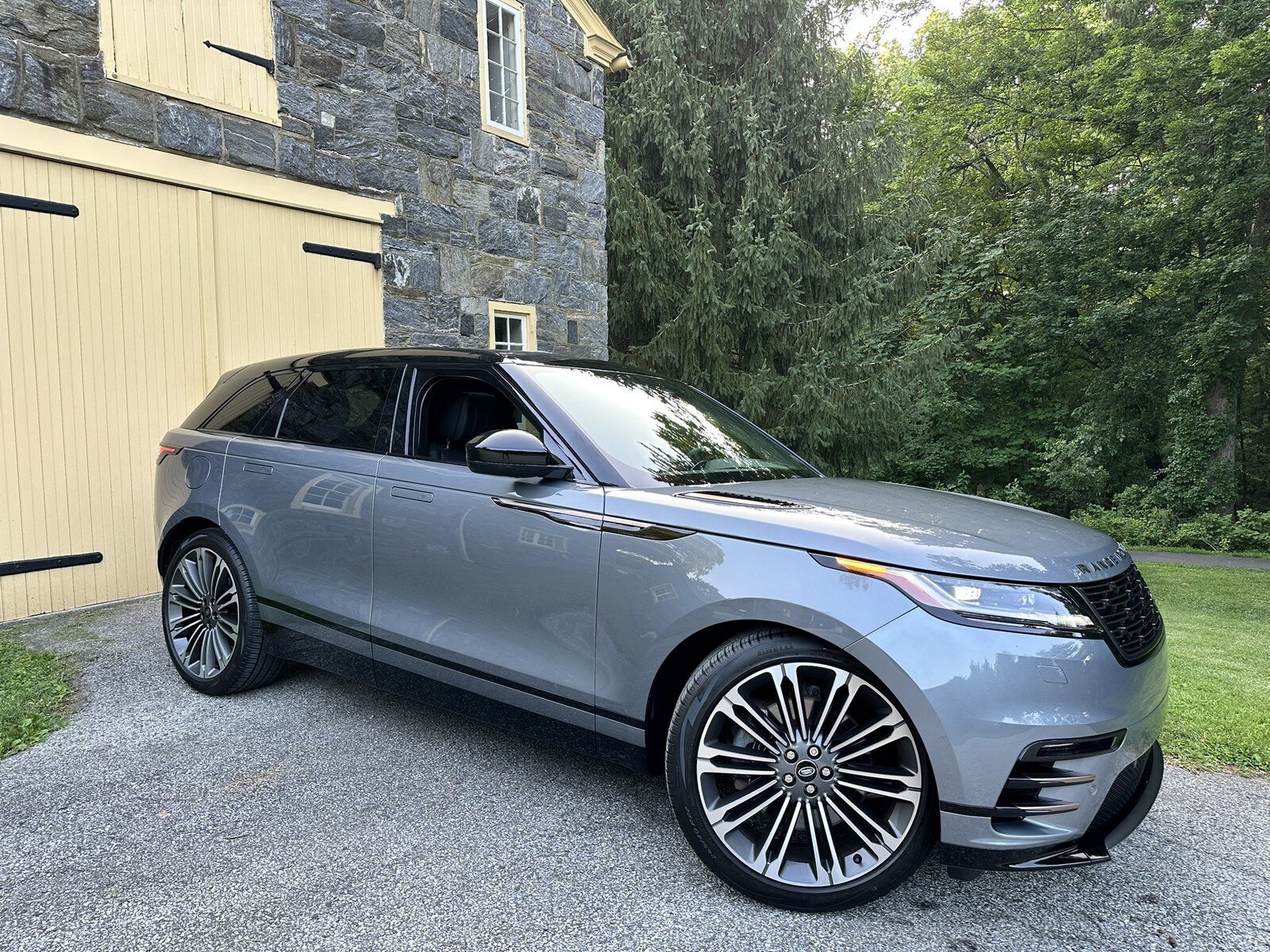 Used 2024 Land Rover Range Rover Velar Dynamic HSE AWD/4WD image 38