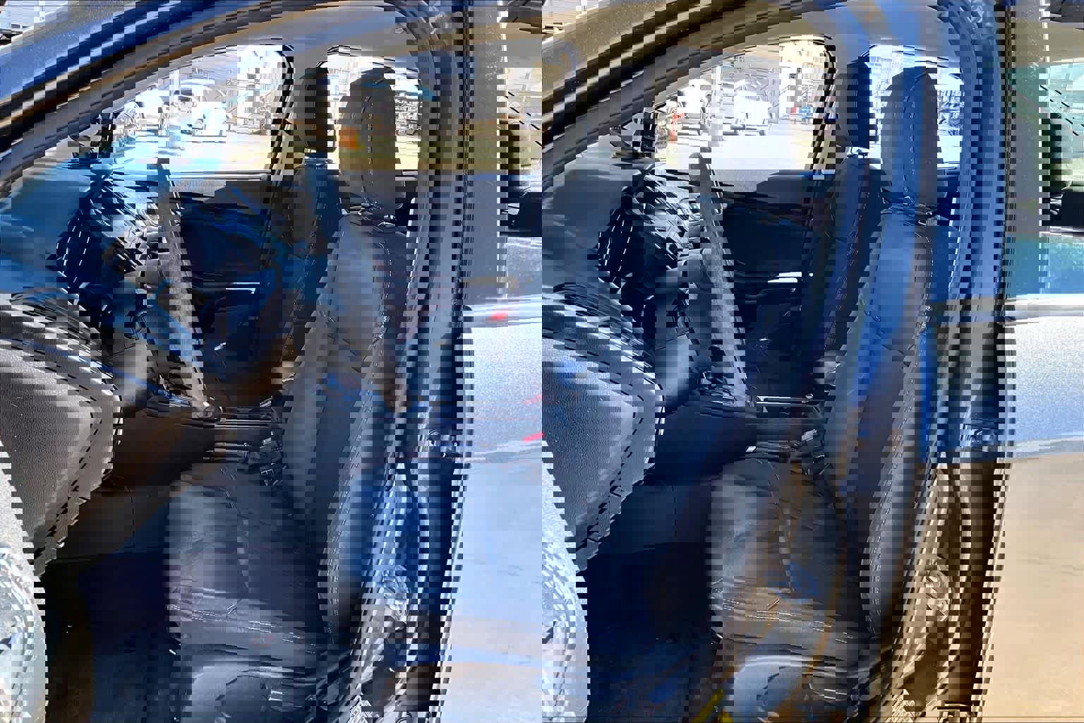 Used 2018 Ford Focus SE image 8