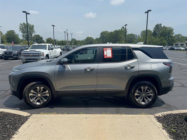 Used 2026 Chevrolet Equinox LT w/ Convenience Package II AWD/4WD image 4