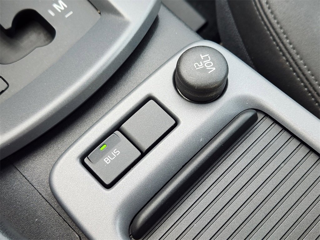 Used 2010 Volvo C30 T5 image 11