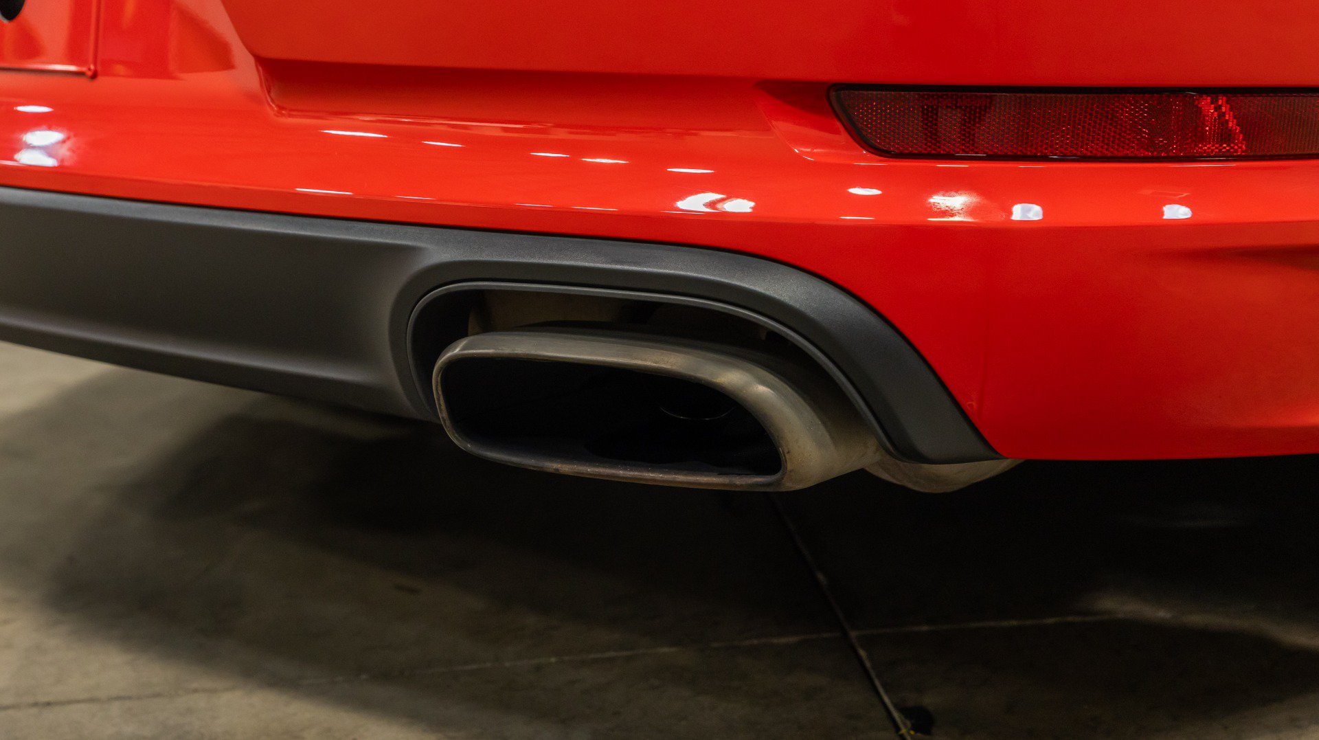 Used 2018 Porsche 911 Carrera RWD image 27