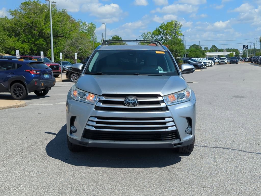 Used 2018 Toyota Highlander XLE FWD image 10