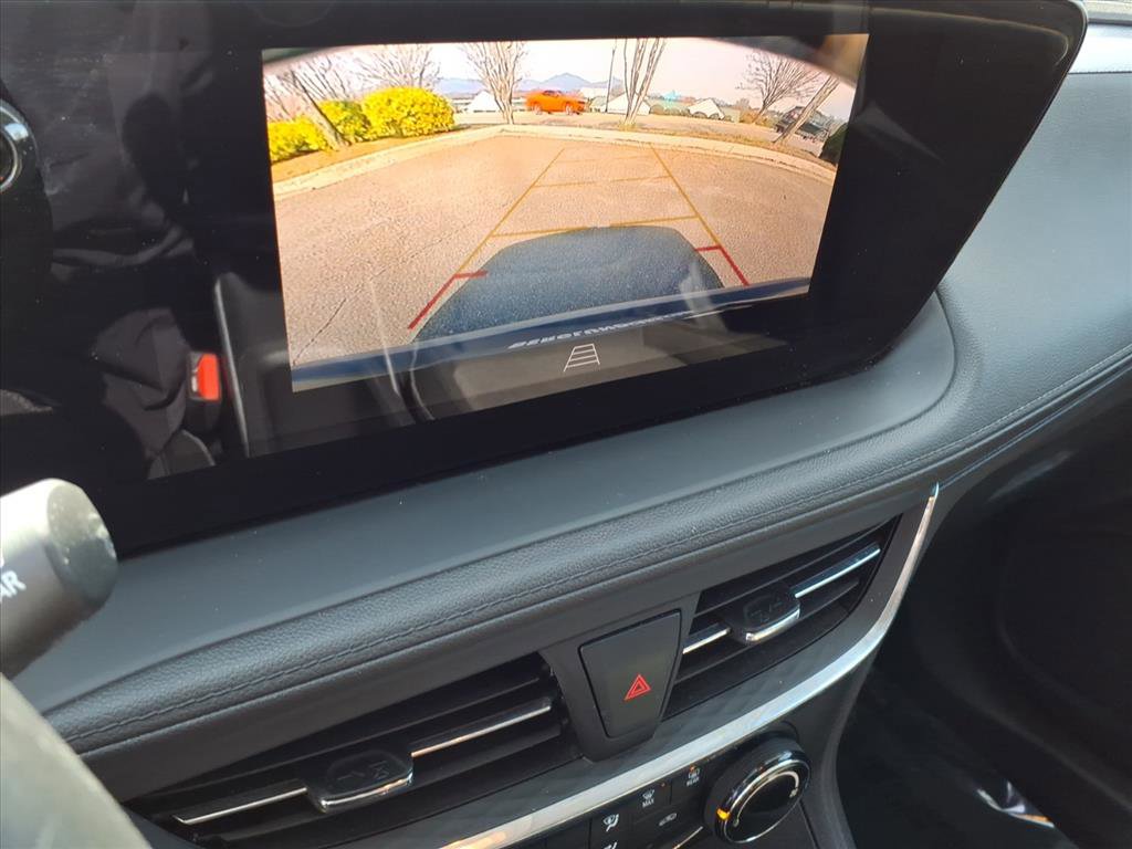 Used 2025 Buick Encore GX Preferred image 37