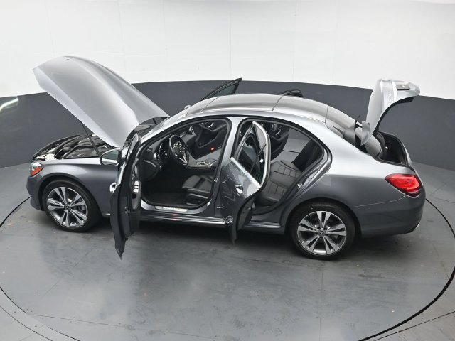Used 2021 Mercedes-Benz C 300 4MATIC Sedan image 43