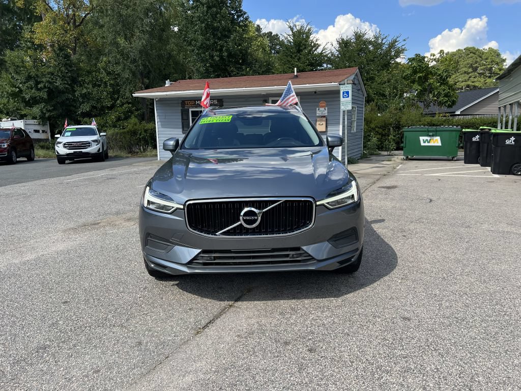 Used 2019 Volvo XC60 T5 Momentum w/ Premium Package AWD/4WD image 2