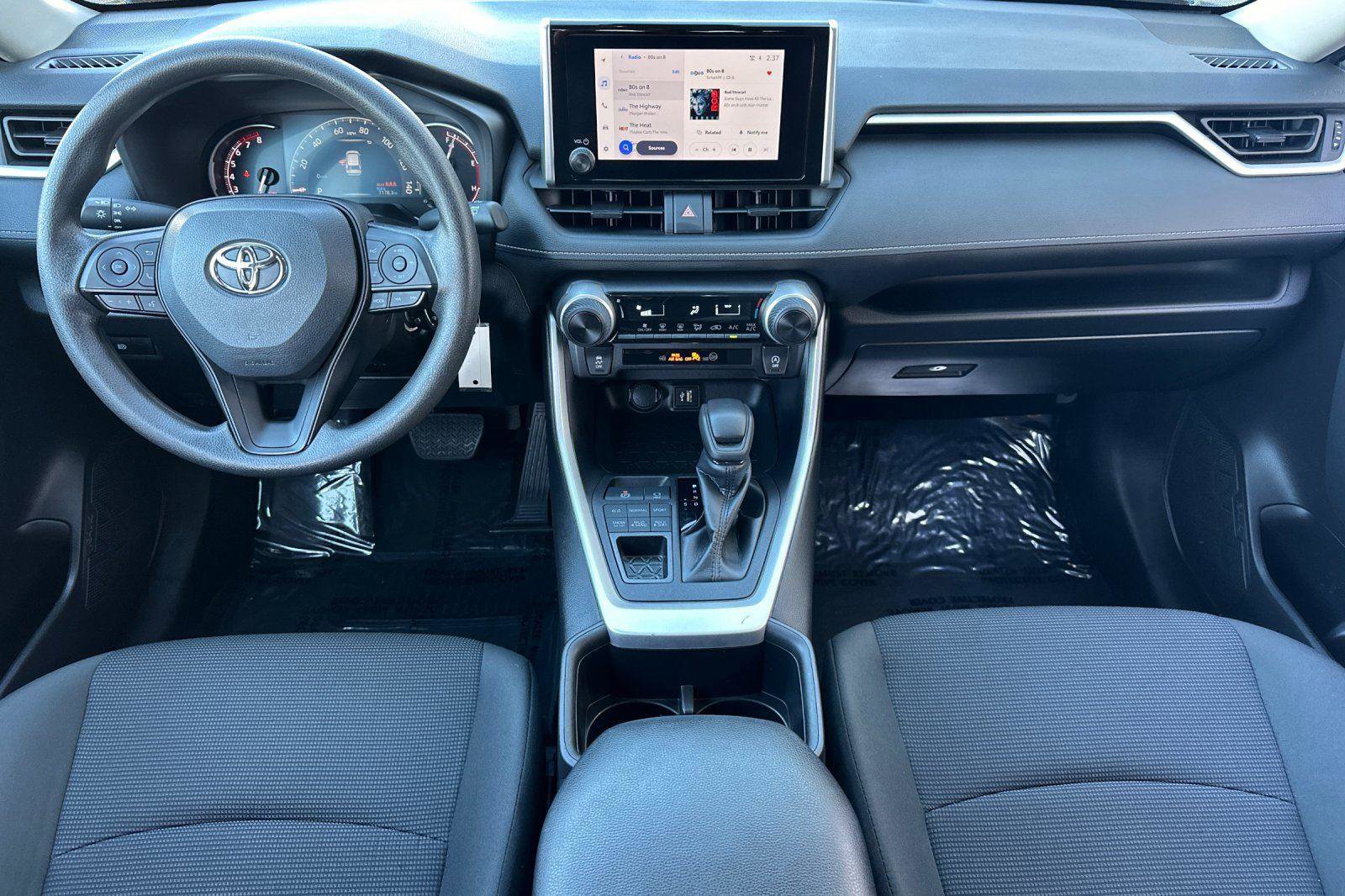 Used 2024 Toyota RAV4 LE image 12