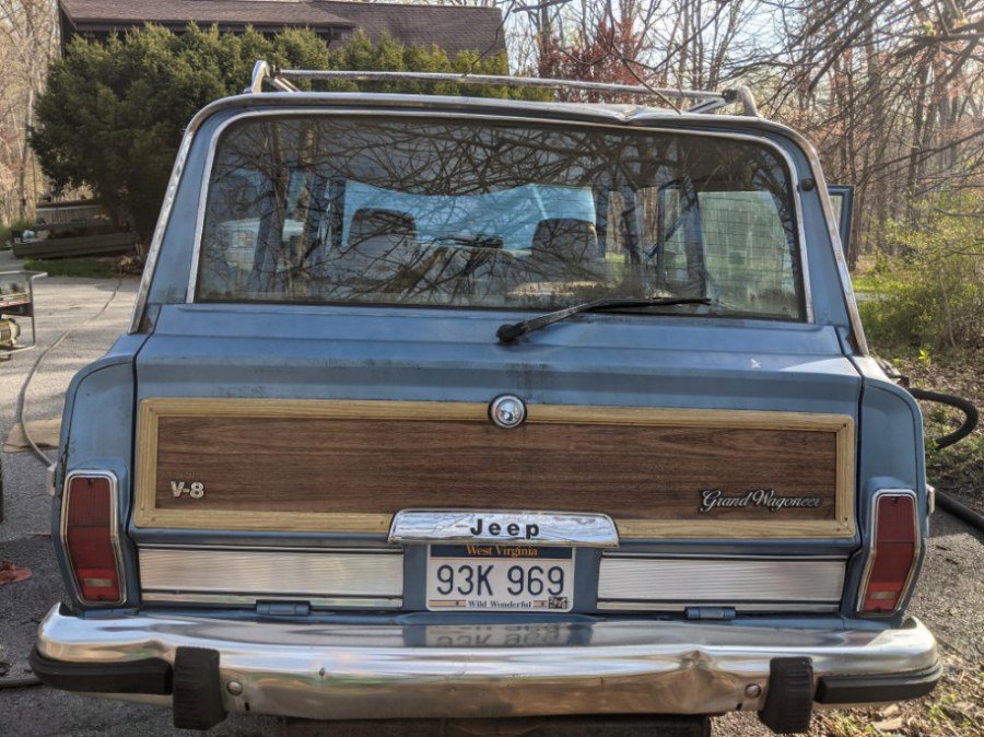 Used 1991 Jeep Grand Wagoneer image 5