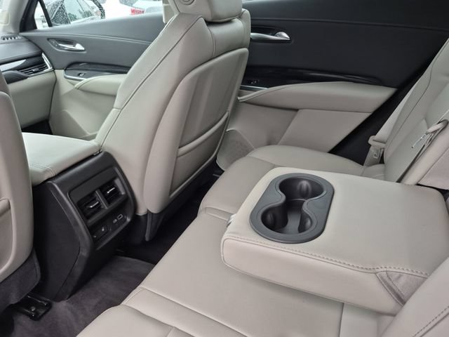 Used 2023 Cadillac XT4 Premium Luxury w/ Technology Package AWD/4WD image 31