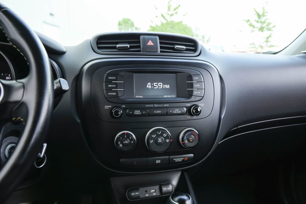 Used 2016 Kia Soul + w/ Designer's Package image 9