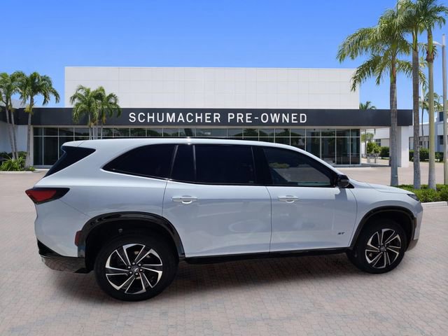 Certified 2026 Buick Enclave Sport Touring FWD image 8