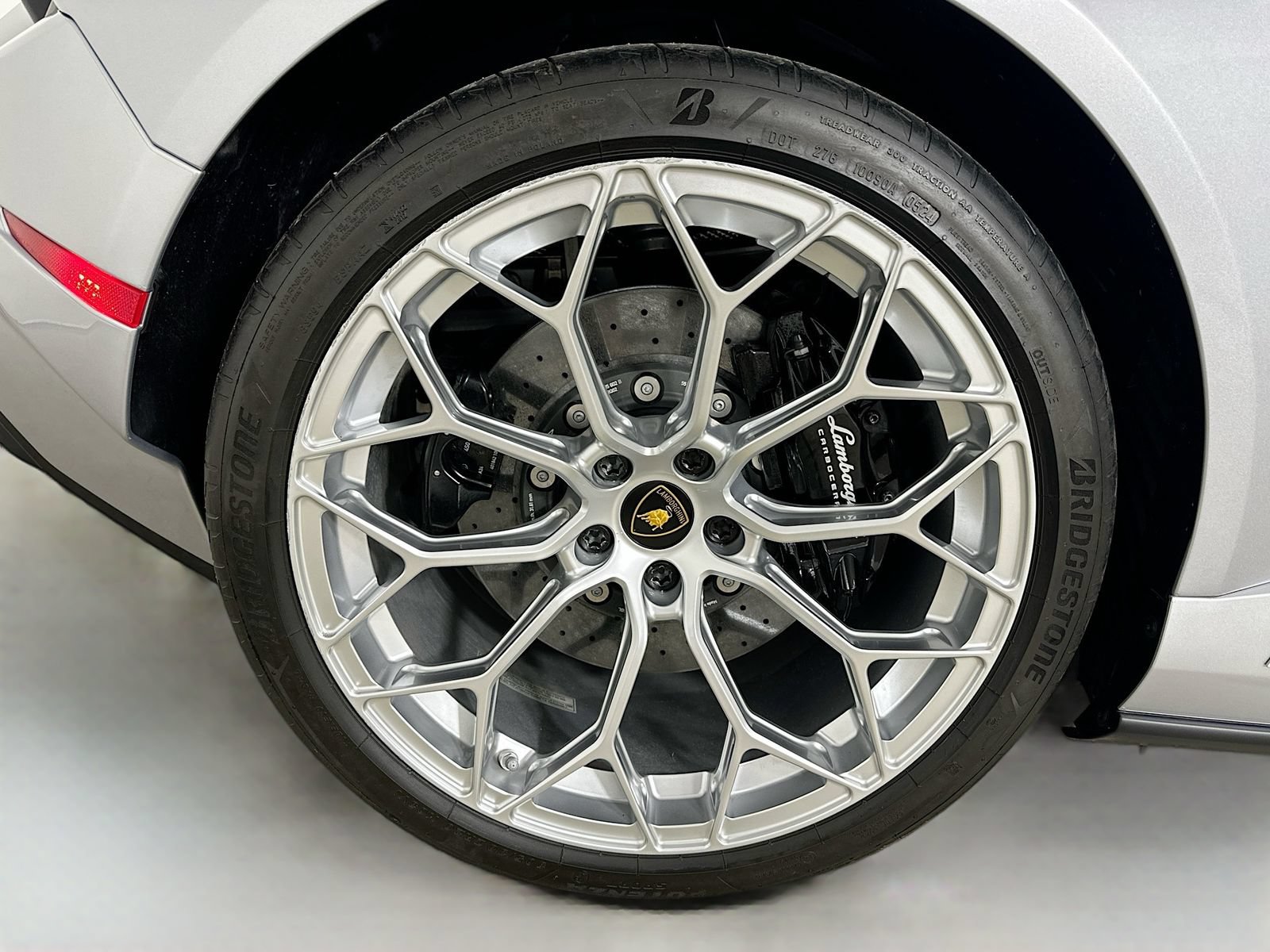 Used 2024 Lamborghini Huracan Tecnica RWD image 44