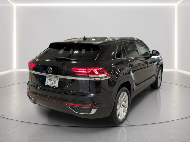Used 2023 Volkswagen Atlas Cross Sport SE AWD/4WD image 6
