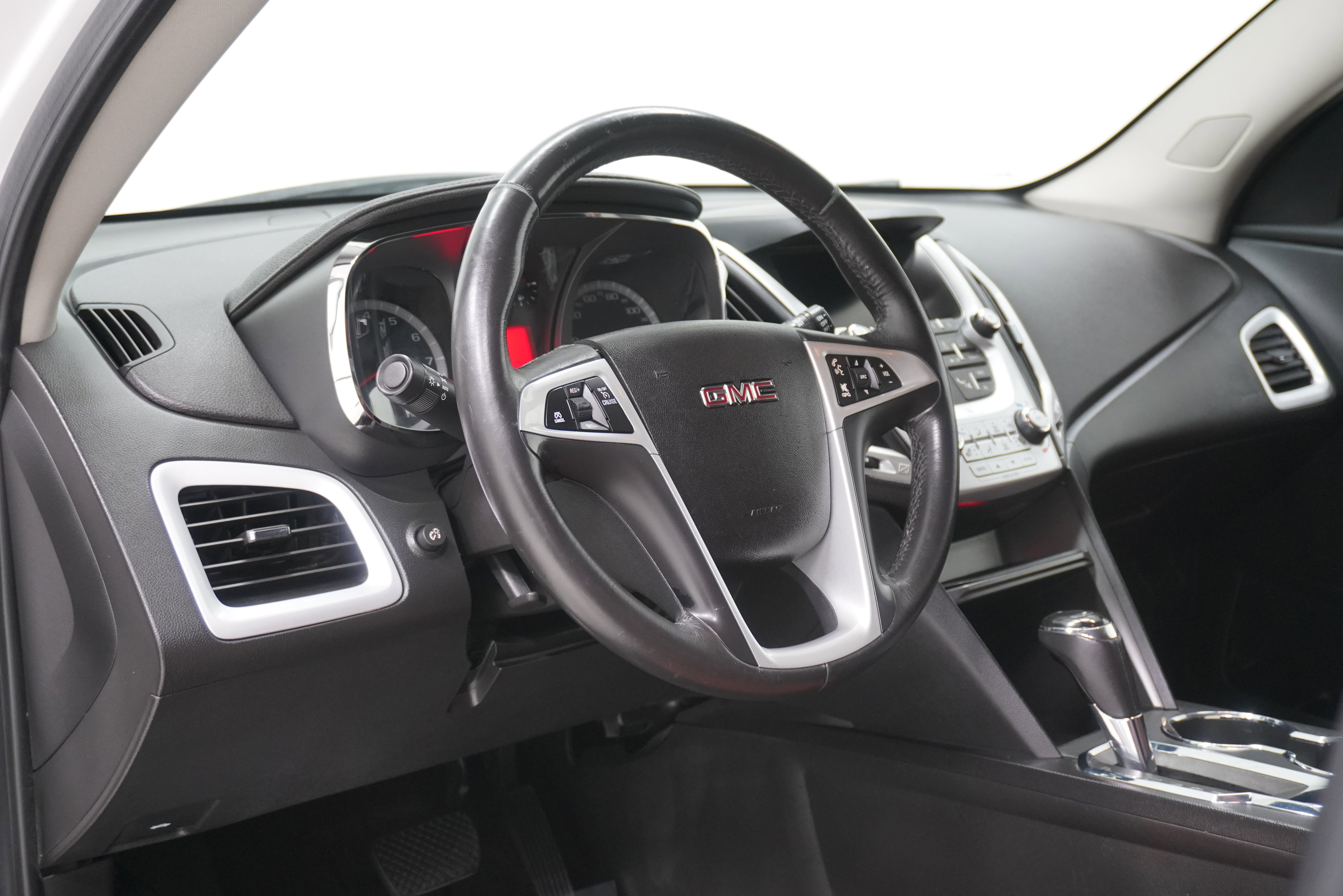 Used 2017 GMC Terrain SLT w/ Driver Alert Package I image 9