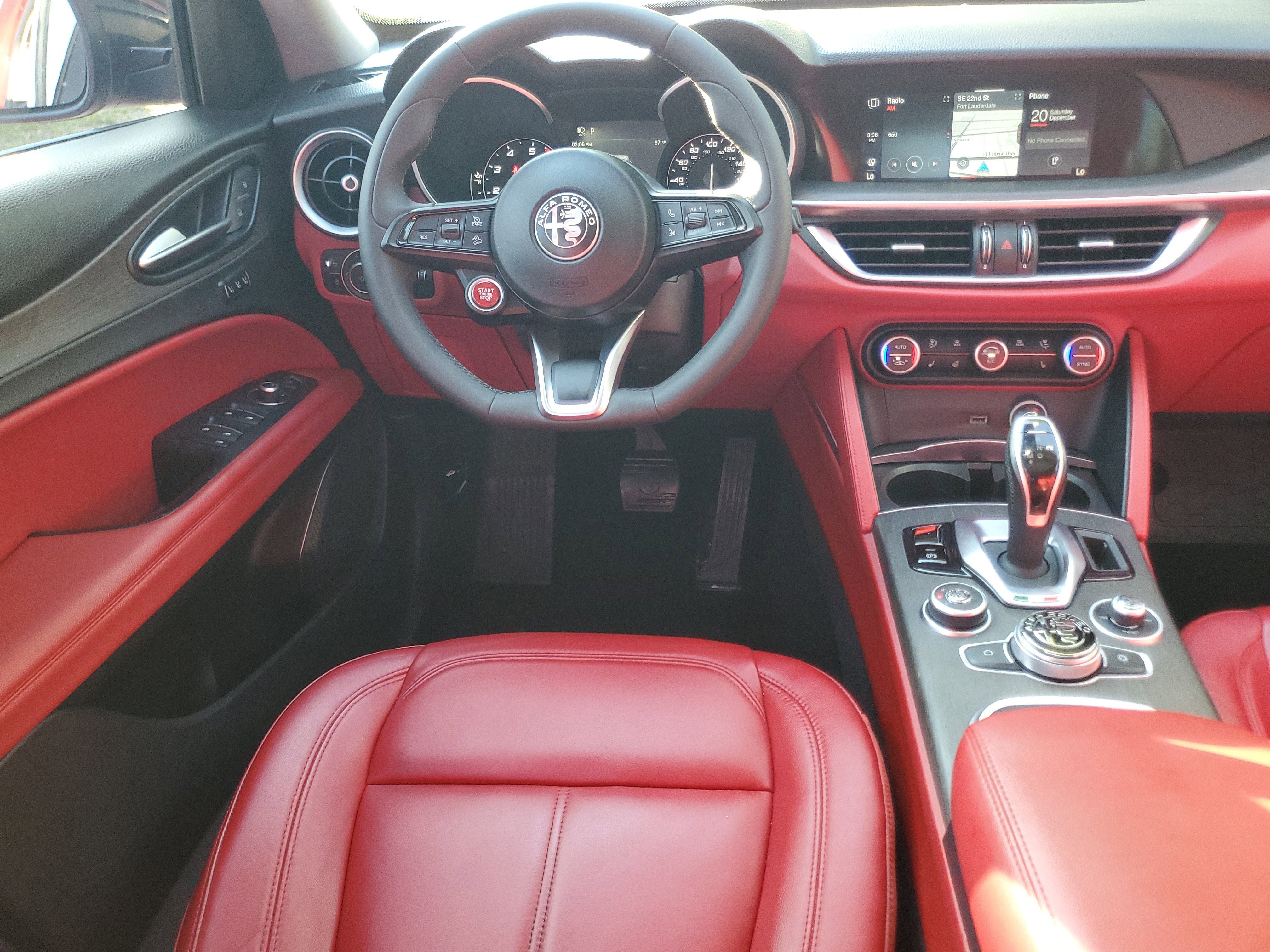 Used 2021 Alfa Romeo Stelvio Ti w/ Nero Edizione image 16