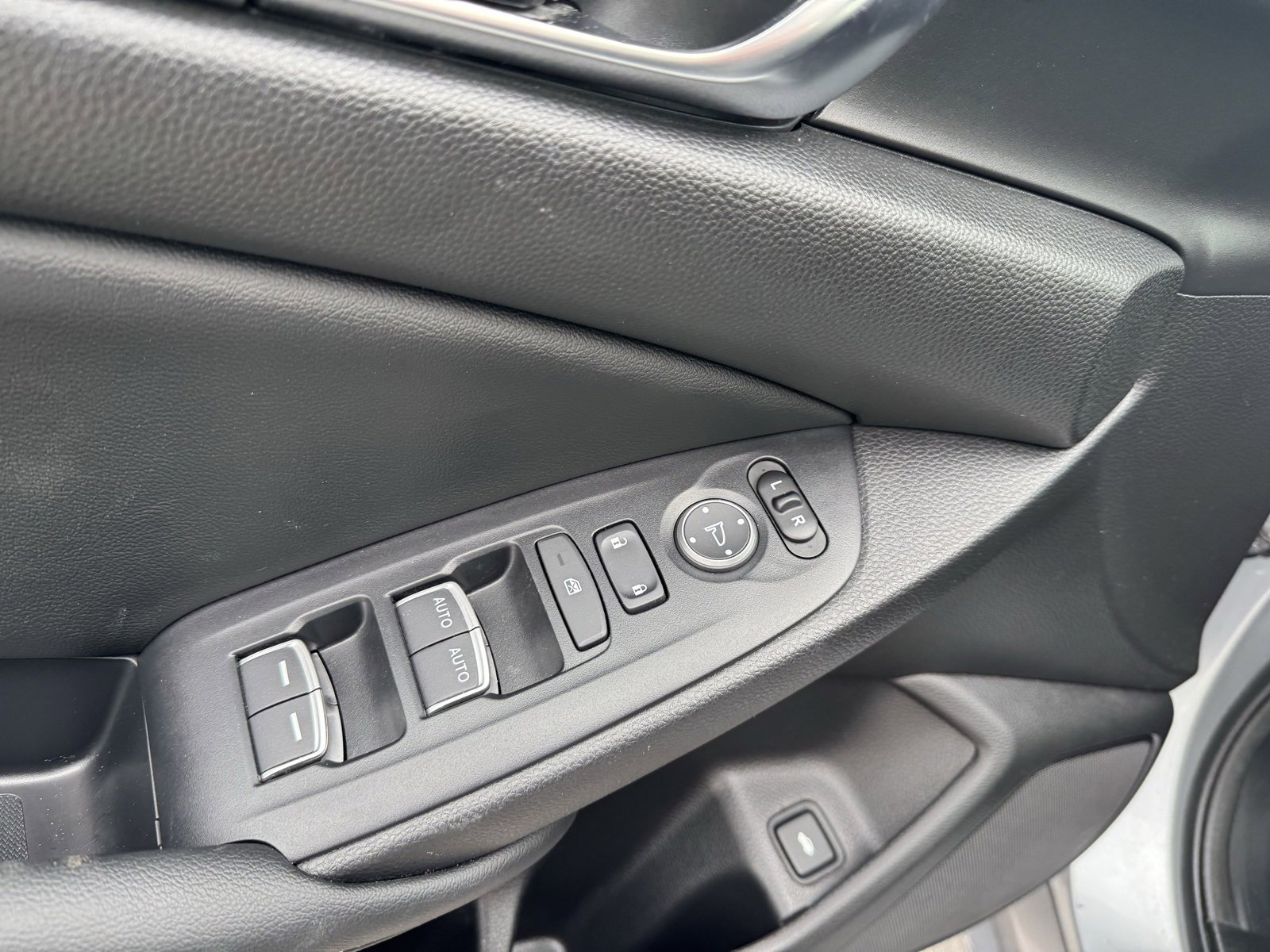 Used 2022 Honda Accord Sport image 14