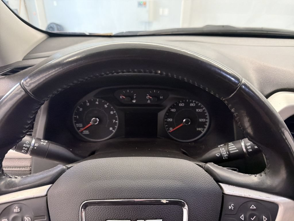 Used 2018 GMC Acadia SLE AWD/4WD image 26