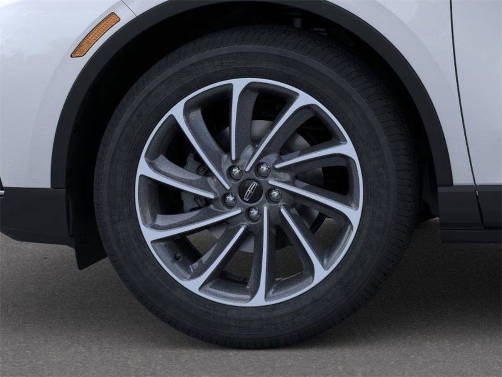 New 2026 Lincoln Corsair Premiere image 19