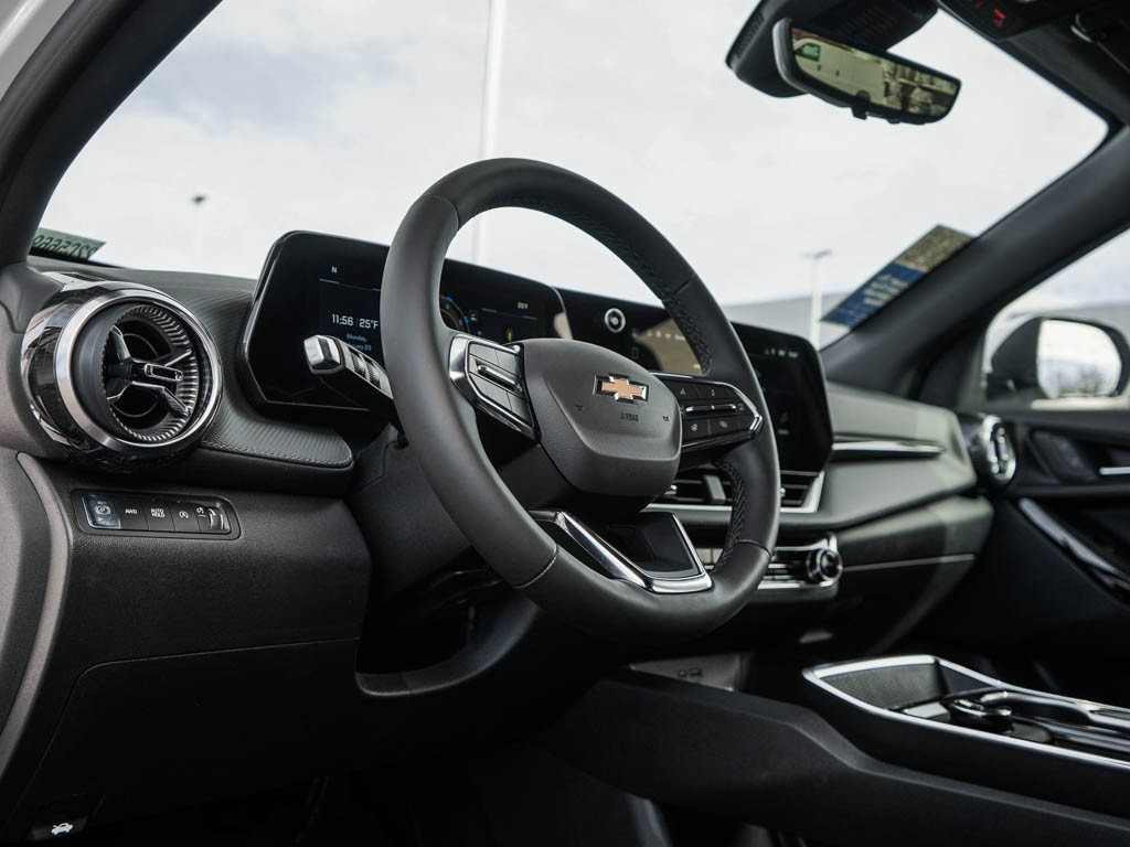 New 2026 Chevrolet Equinox LT w/ Safety and Technology Package image 17