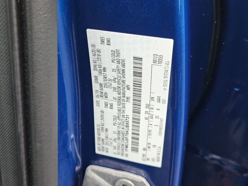 Used 2019 Ford Escape S image 39