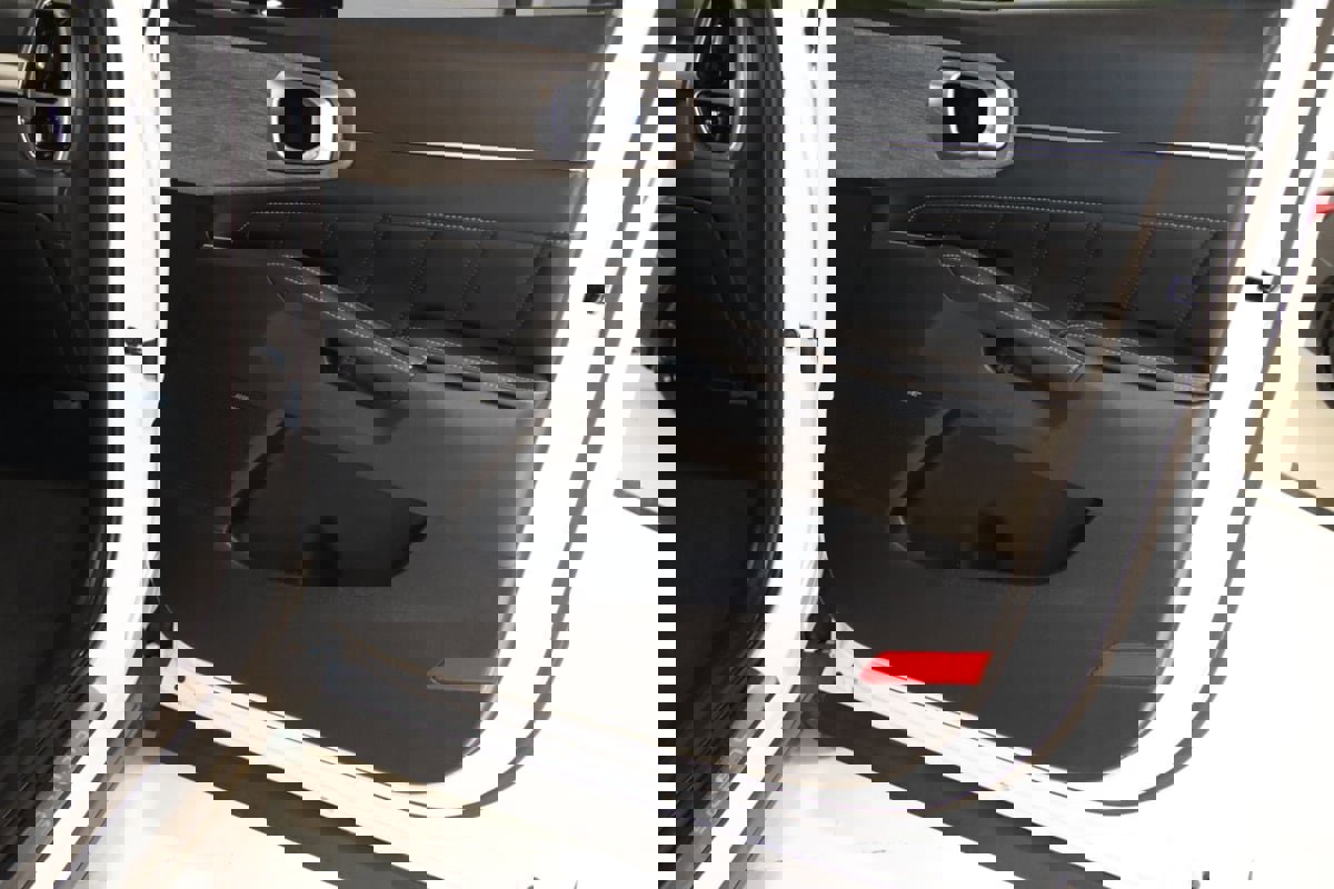 Used 2023 Kia Sorento SX Prestige image 60