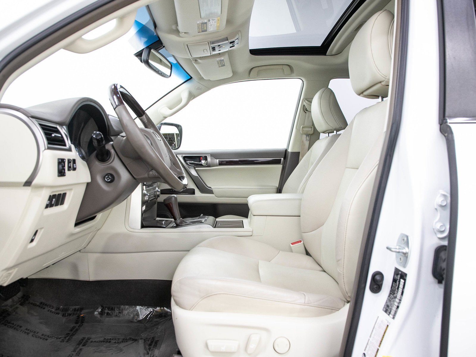 Used 2019 Lexus GX 460 Premium w/ Premium Package AWD/4WD image 23