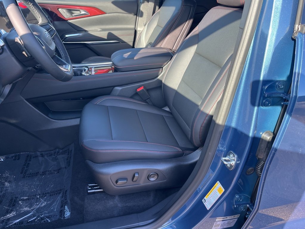 New 2026 Chevrolet Traverse Z71 w/ Enhanced Driving Package image 11