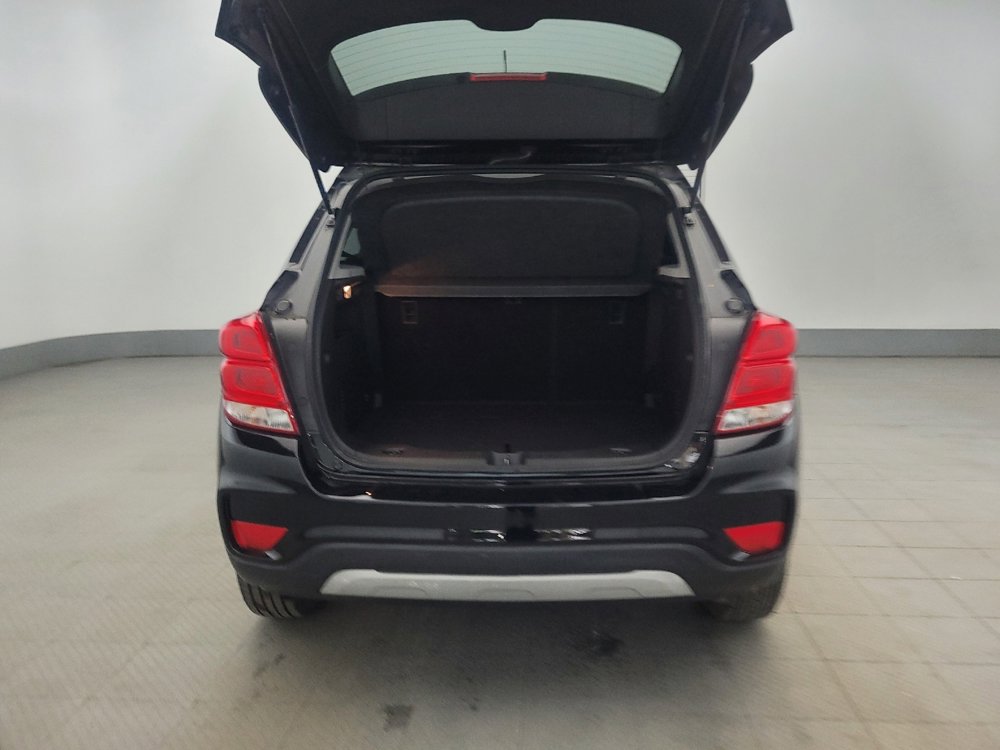 Used 2020 Chevrolet Trax LT w/ LT Convenience Package image 29