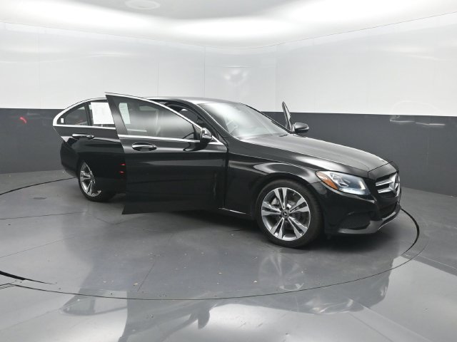 Used 2018 Mercedes-Benz C 300 Sedan image 30