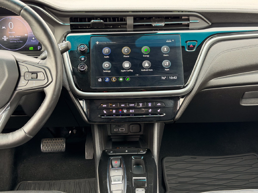 Used 2023 Chevrolet Bolt LT w/ Infotainment Package FWD image 22