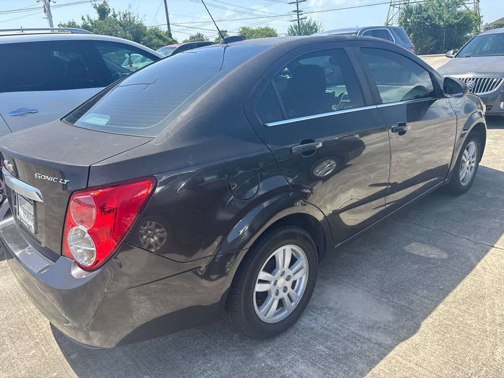 Used 2016 Chevrolet Sonic LT FWD image 16