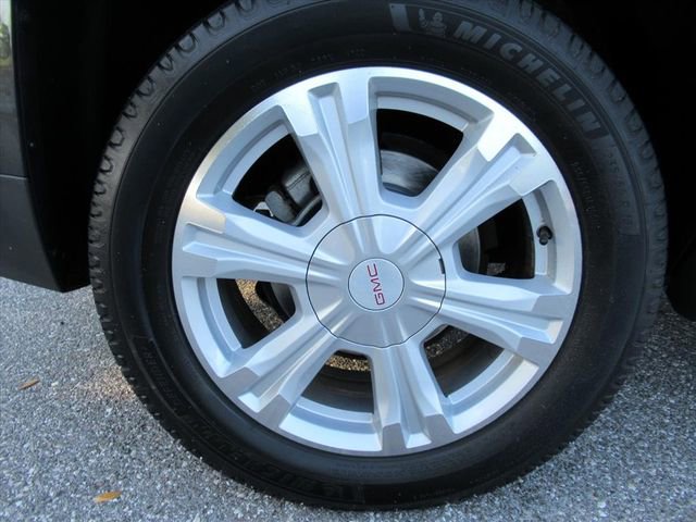Used 2017 GMC Terrain SLT w/ Open Road Package FWD image 8