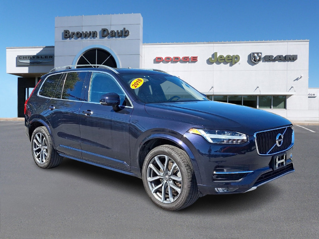 Used 2019 Volvo XC90 T6 Momentum AWD/4WD image 1