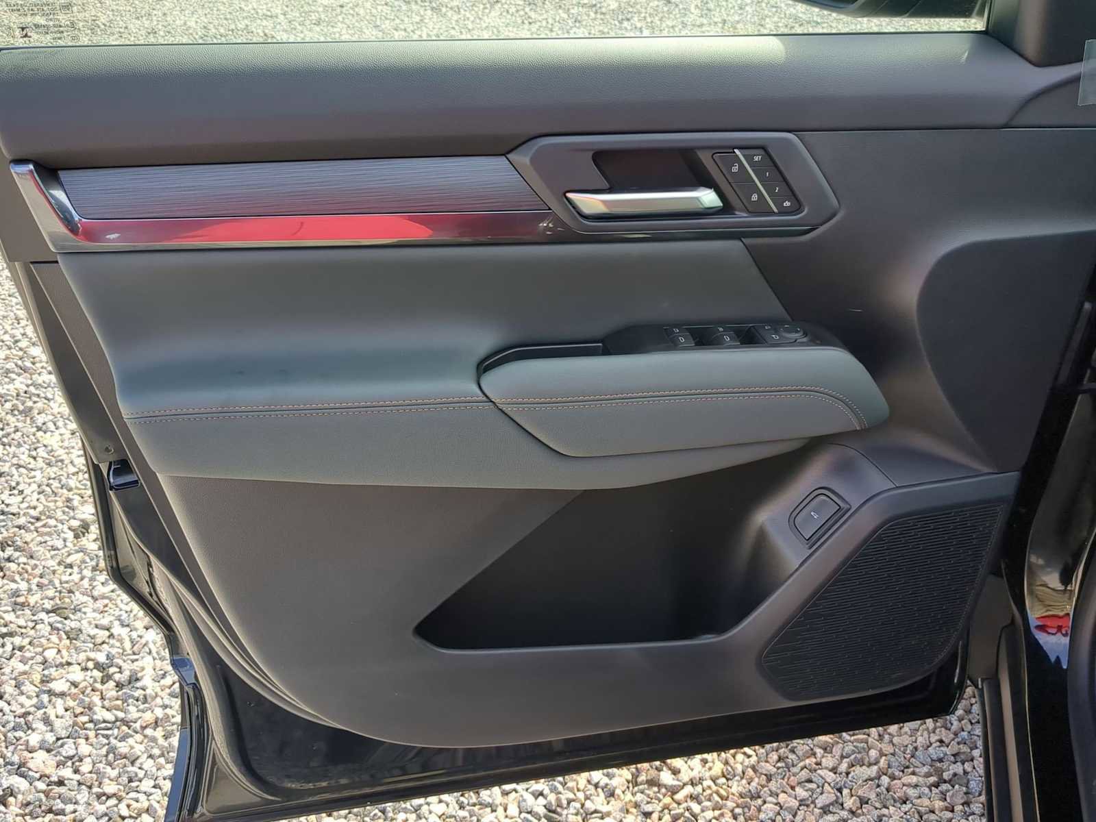 New 2026 GMC Terrain AT4 w/ Convenience Package III image 11