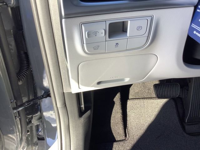 New 2026 Hyundai Tucson Limited image 25