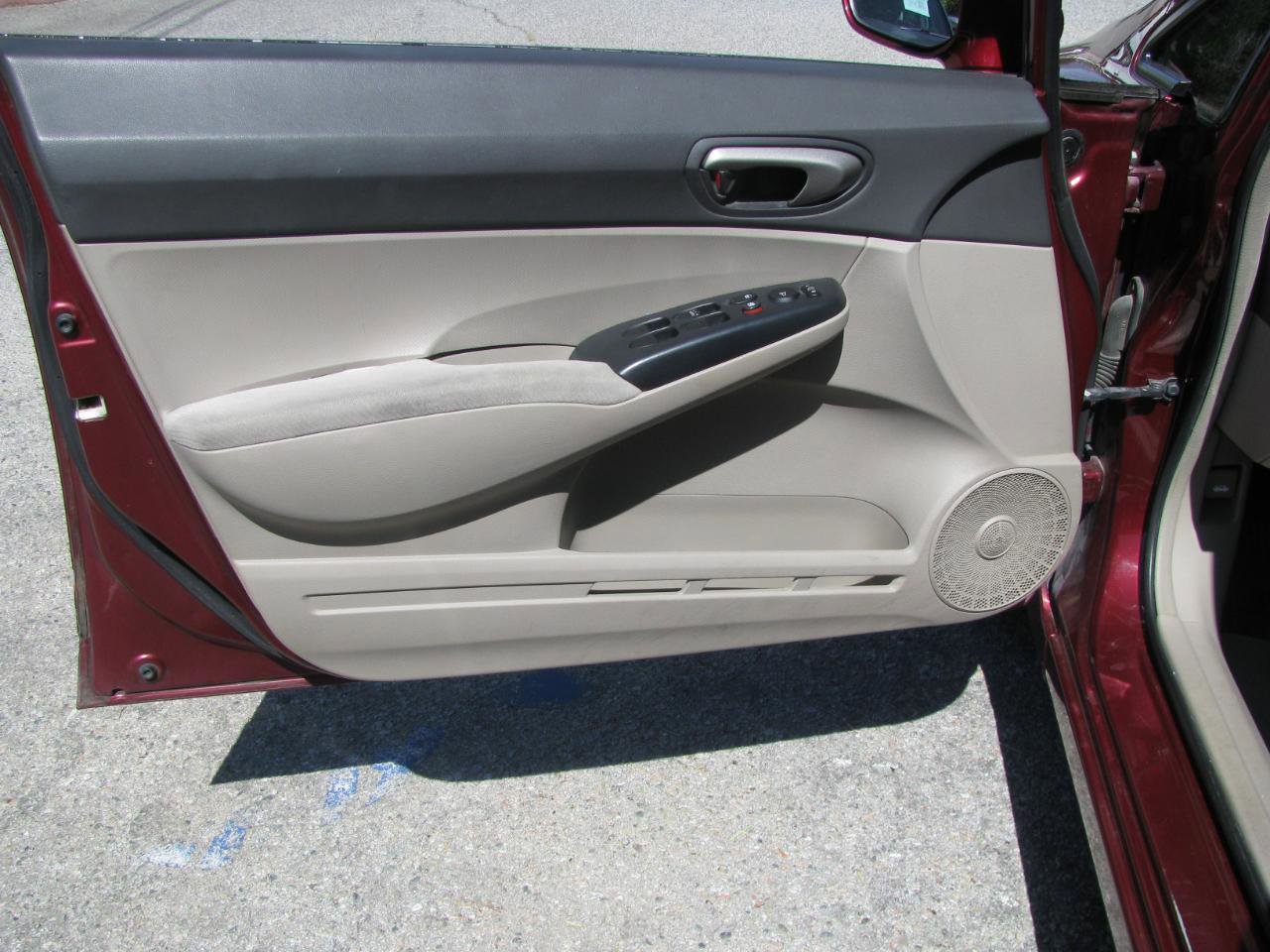 Used 2010 Honda Civic LX image 8