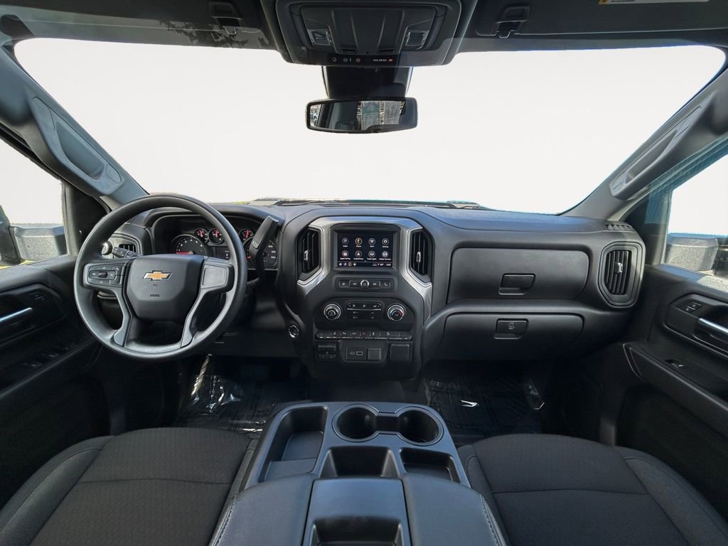 Used 2024 Chevrolet Silverado 2500 Custom w/ Custom Value Package image 13