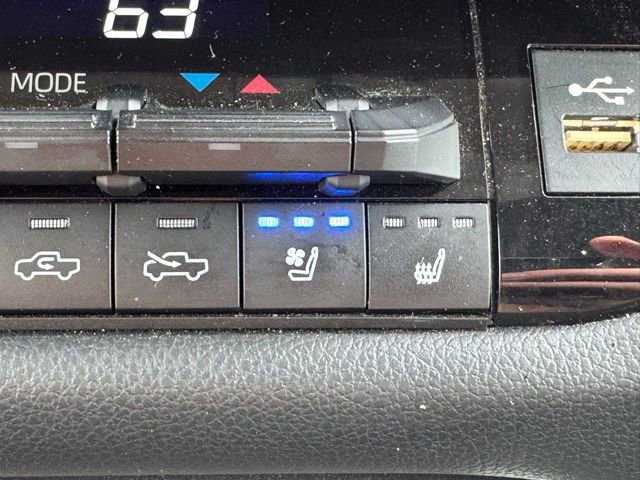 Used 2022 Toyota Tundra Limited image 25