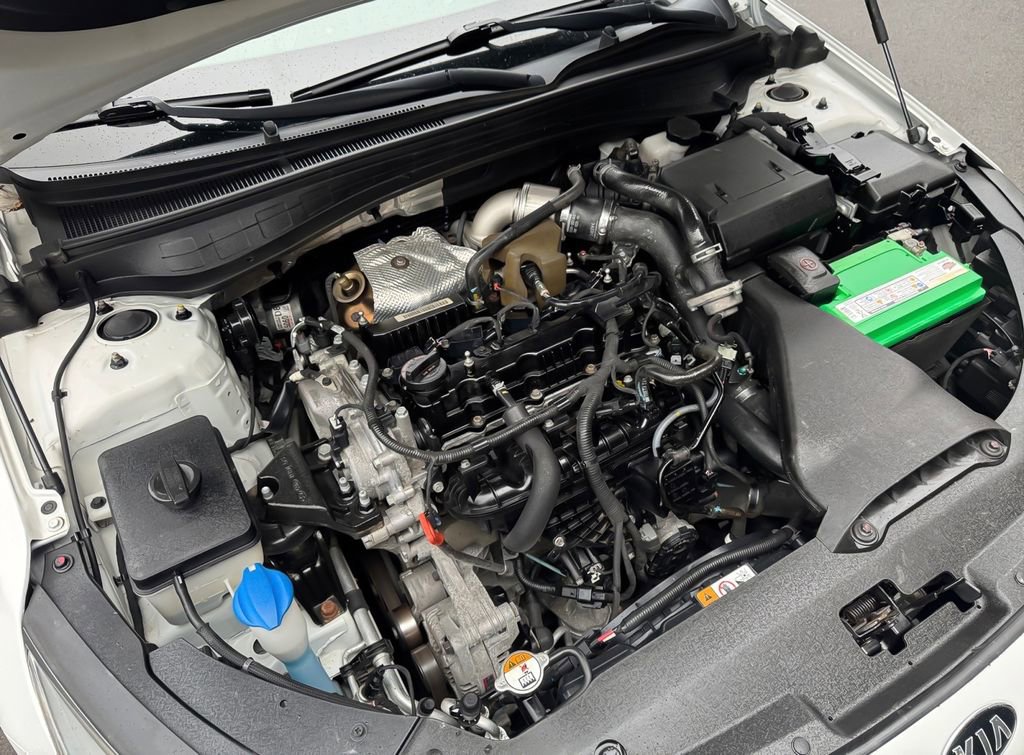 Used 2017 Kia Optima SX w/ Launch Edition Package FWD image 31