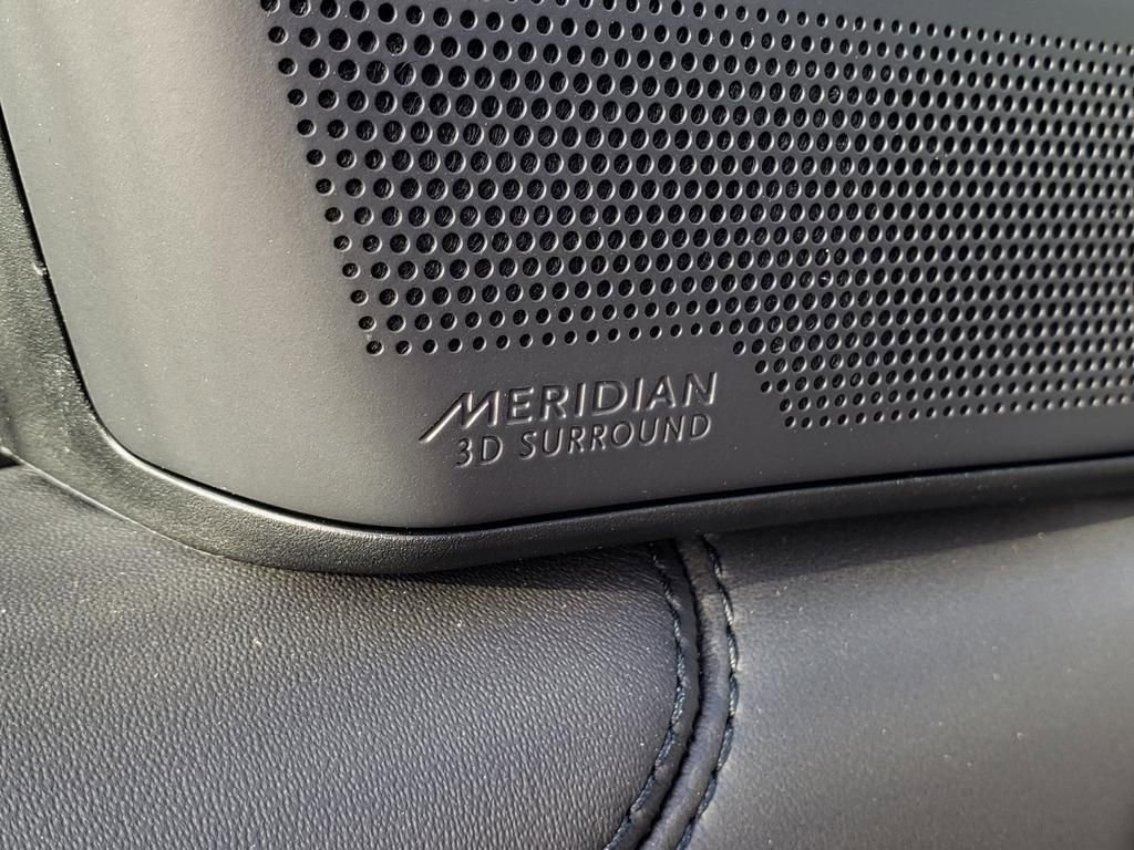 New 2025 Land Rover Range Rover SE image 19