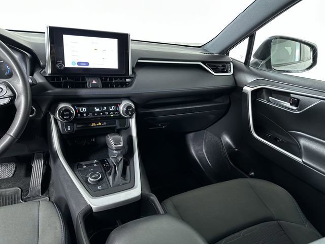 Used 2023 Toyota RAV4 SE AWD/4WD image 35