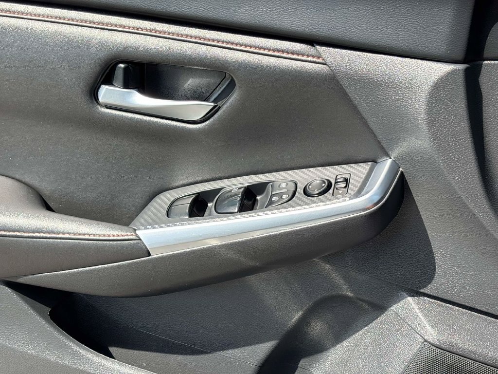 Used 2024 Nissan Sentra SR FWD image 16